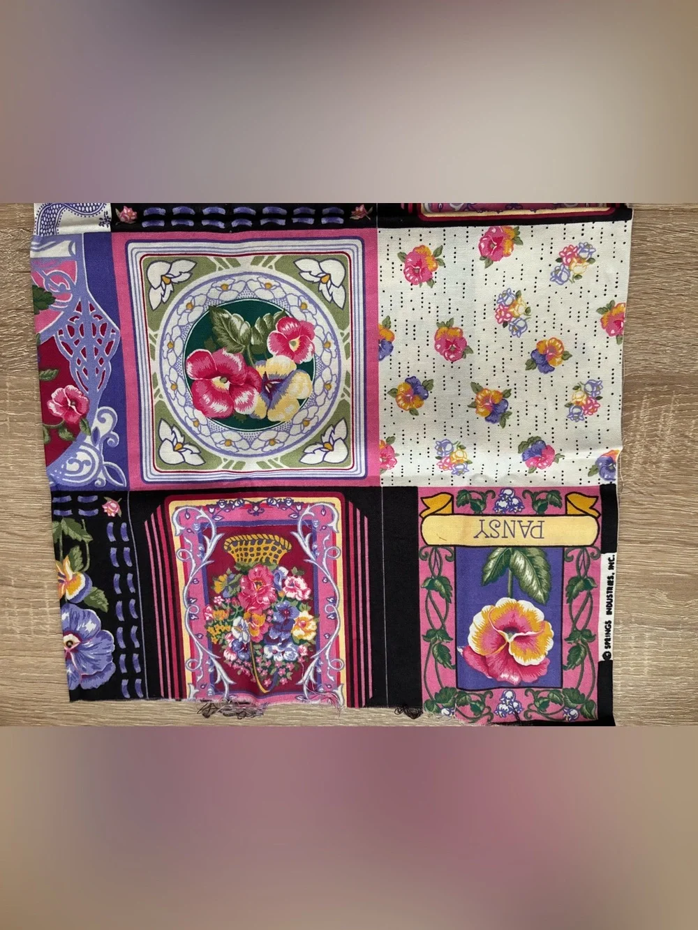 Pansy Quilting Cotton Fabric - Fat Quarter